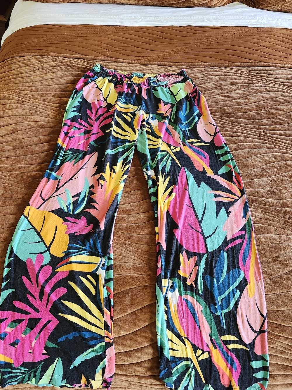 Soma Black Tropical Print Palazzo Pants with Bright Multicolor Leaves